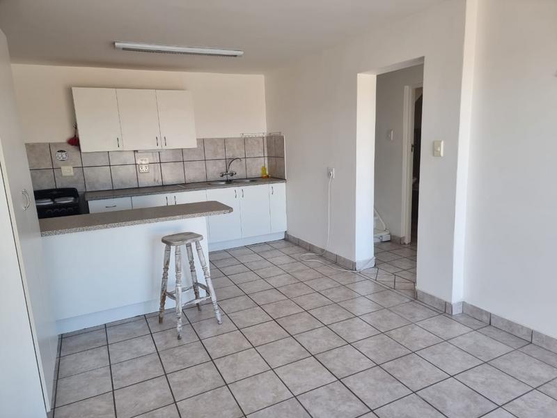 To Let 2 Bedroom Property for Rent in Hartenbos Central Western Cape